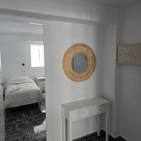 Apartman La Gavina, Beachfront *